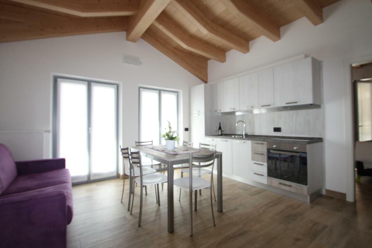 Casa Ai Stabli Lägenhet Mezzana  Exteriör bild