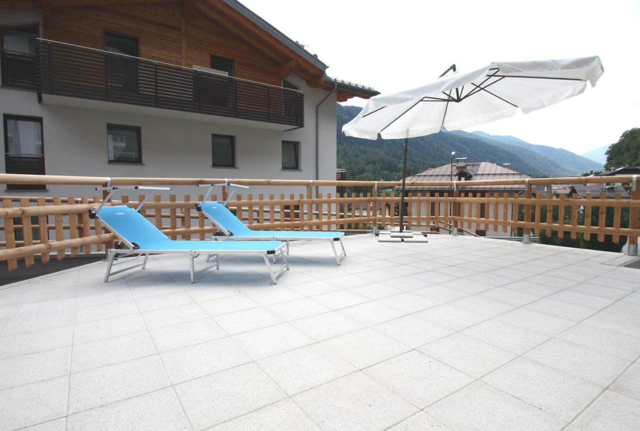 Casa Ai Stabli Lägenhet Mezzana  Exteriör bild